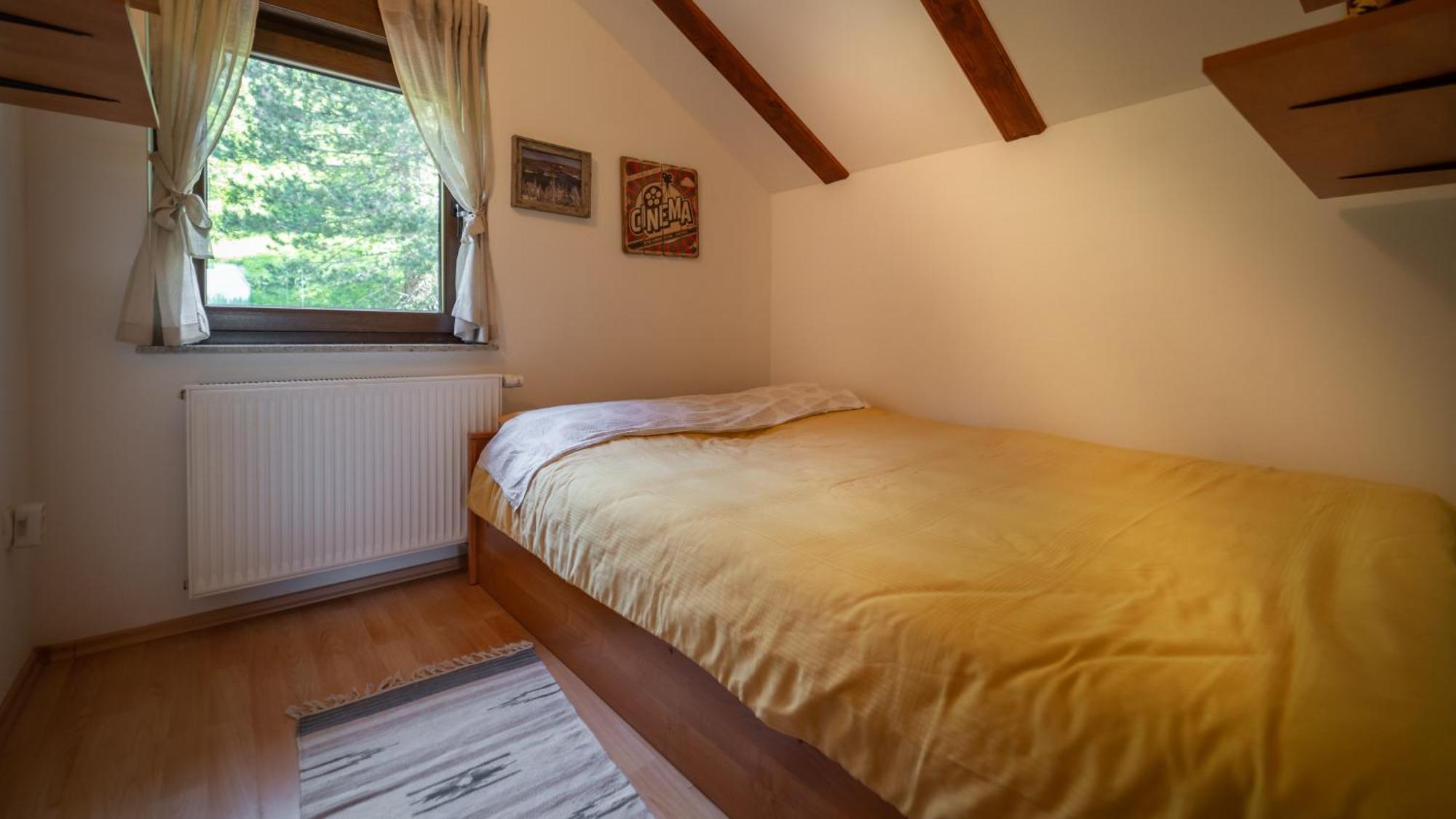 Specious Apartment Manitu In Forest Countryside Fužine Extérieur photo