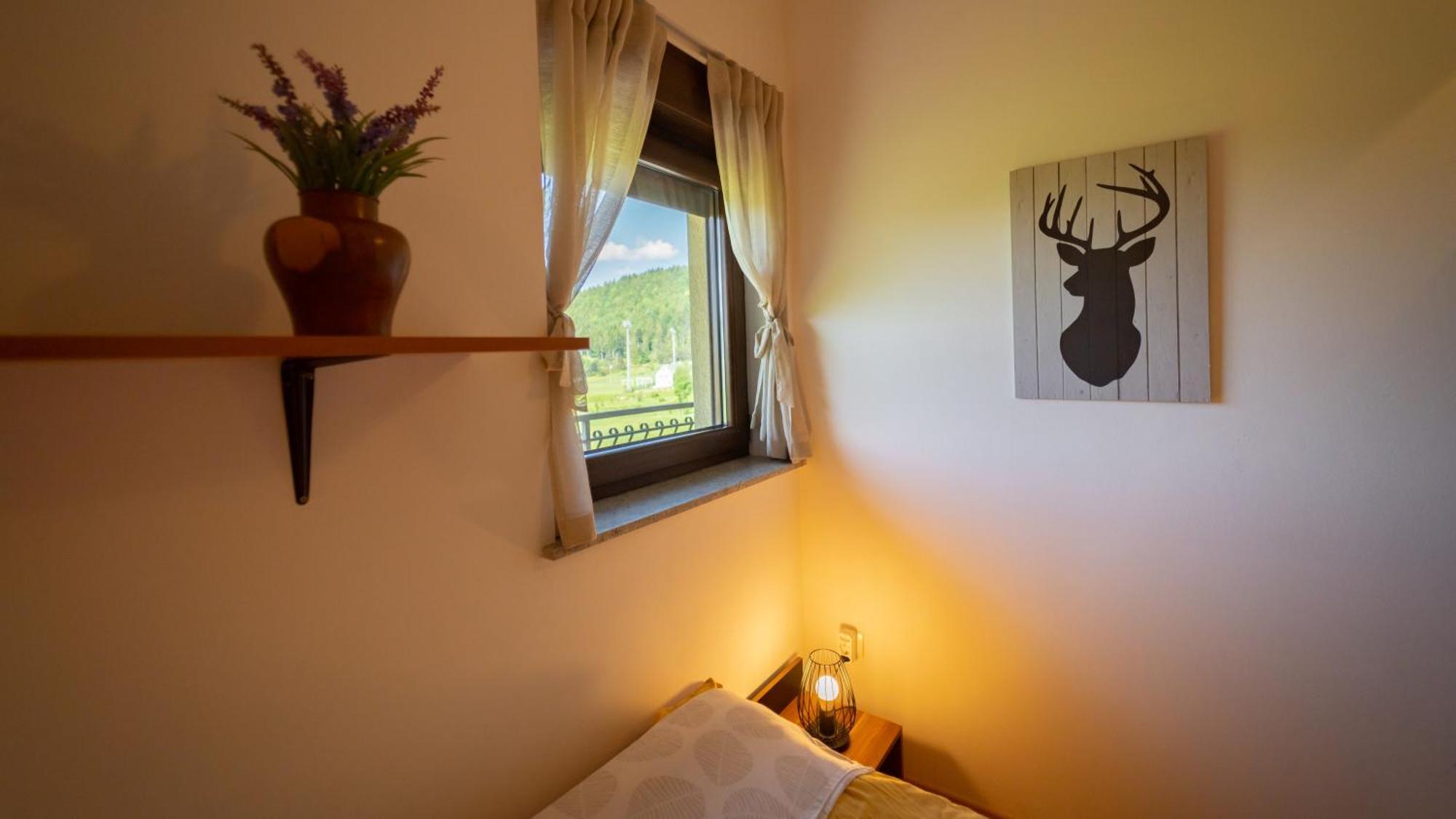 Specious Apartment Manitu In Forest Countryside Fužine Extérieur photo
